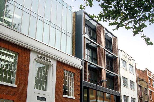 2009 - Hoxton Square